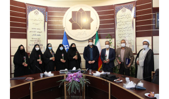 تقدیر از اهالی قلم